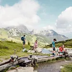 Falkensteiner Family Sonnenalpe 호텔