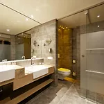 Falkensteiner Family Sonnenalpe 호텔 4*