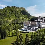 Falkensteiner Family Sonnenalpe 호텔