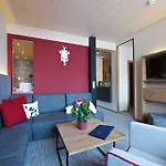 Falkensteiner Family Sonnenalpe 호텔 4*