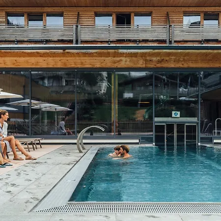 Falkensteiner Family Sonnenalpe Зонненальпе-Насфельд