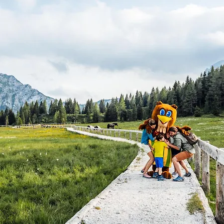 Отель Falkensteiner Family Sonnenalpe