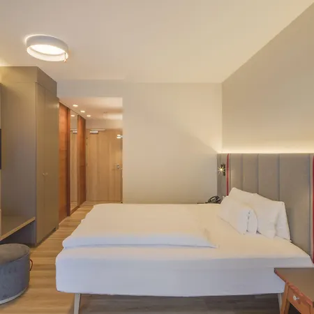 Falkensteiner Family Sonnenalpe 4*