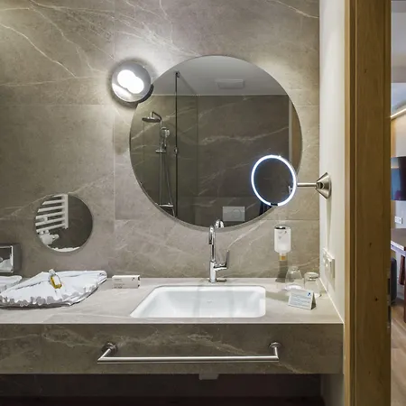 Falkensteiner Family Sonnenalpe Hotel 4*