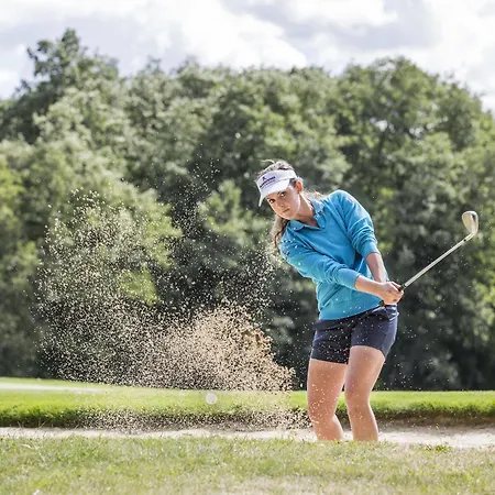 Отель Falkensteiner Family Sonnenalpe Зонненальпе-Насфельд
