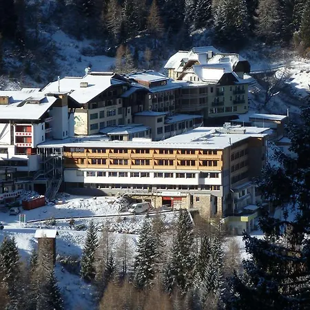 Hotel Falkensteiner Family Sonnenalpe 4*