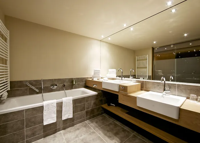 Отель Falkensteiner Family Sonnenalpe