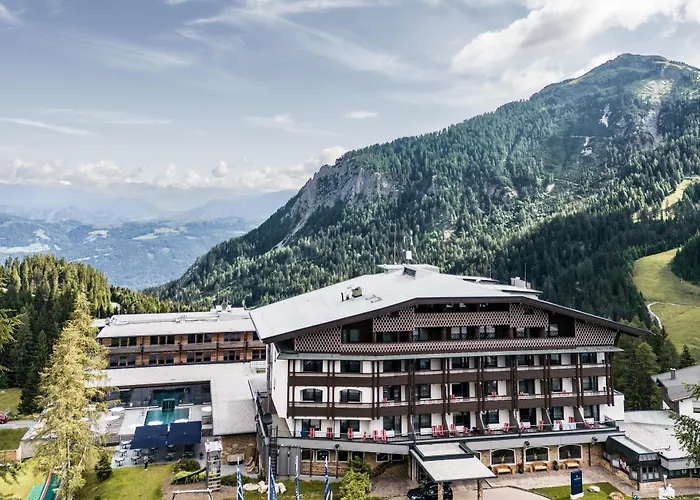 Falkensteiner Family Sonnenalpe Hotel 4*